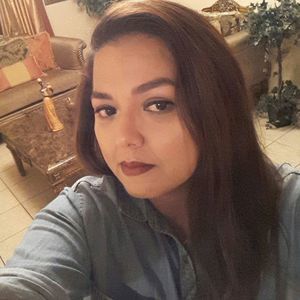 Meet your Posher, Aurora maria